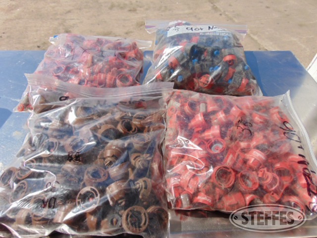 (4) Bags of 90 sprayer nozzles